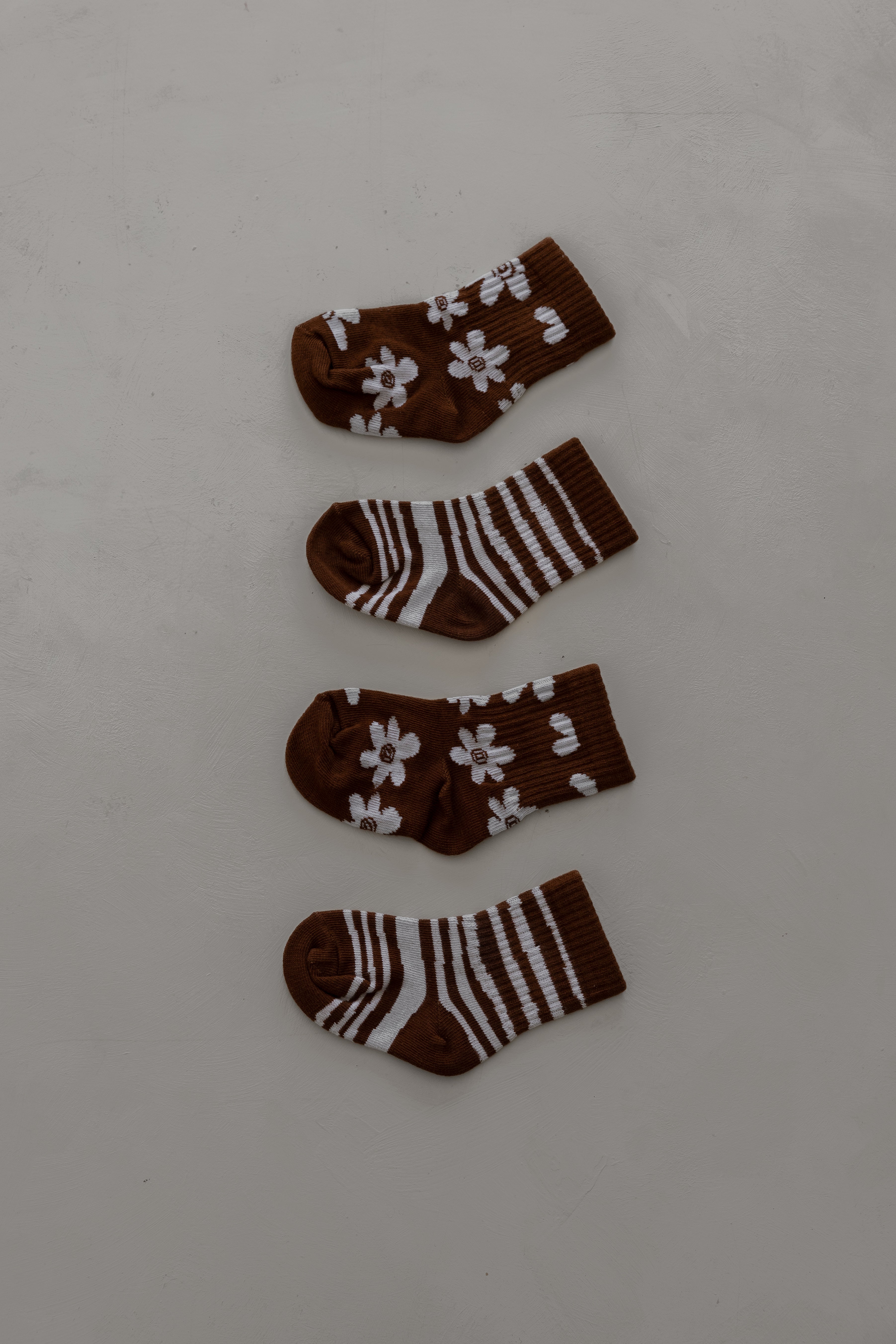 Socks | Cocoa Flower