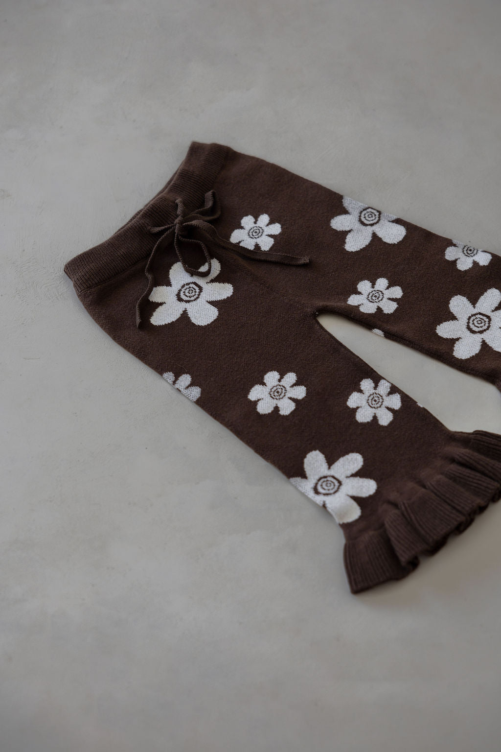 Frill Pants | Earth Flower