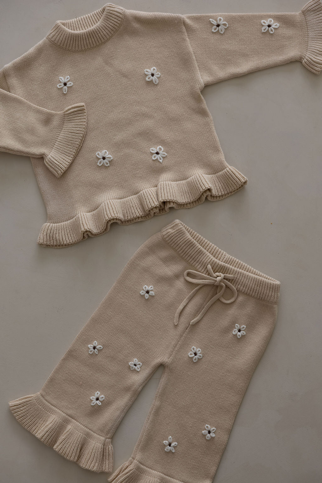 Knit Embroidery Pullover | Oat