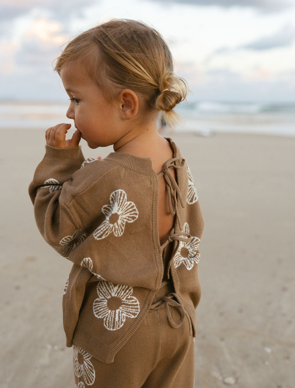 Tie-up Top | Cocoa Flower