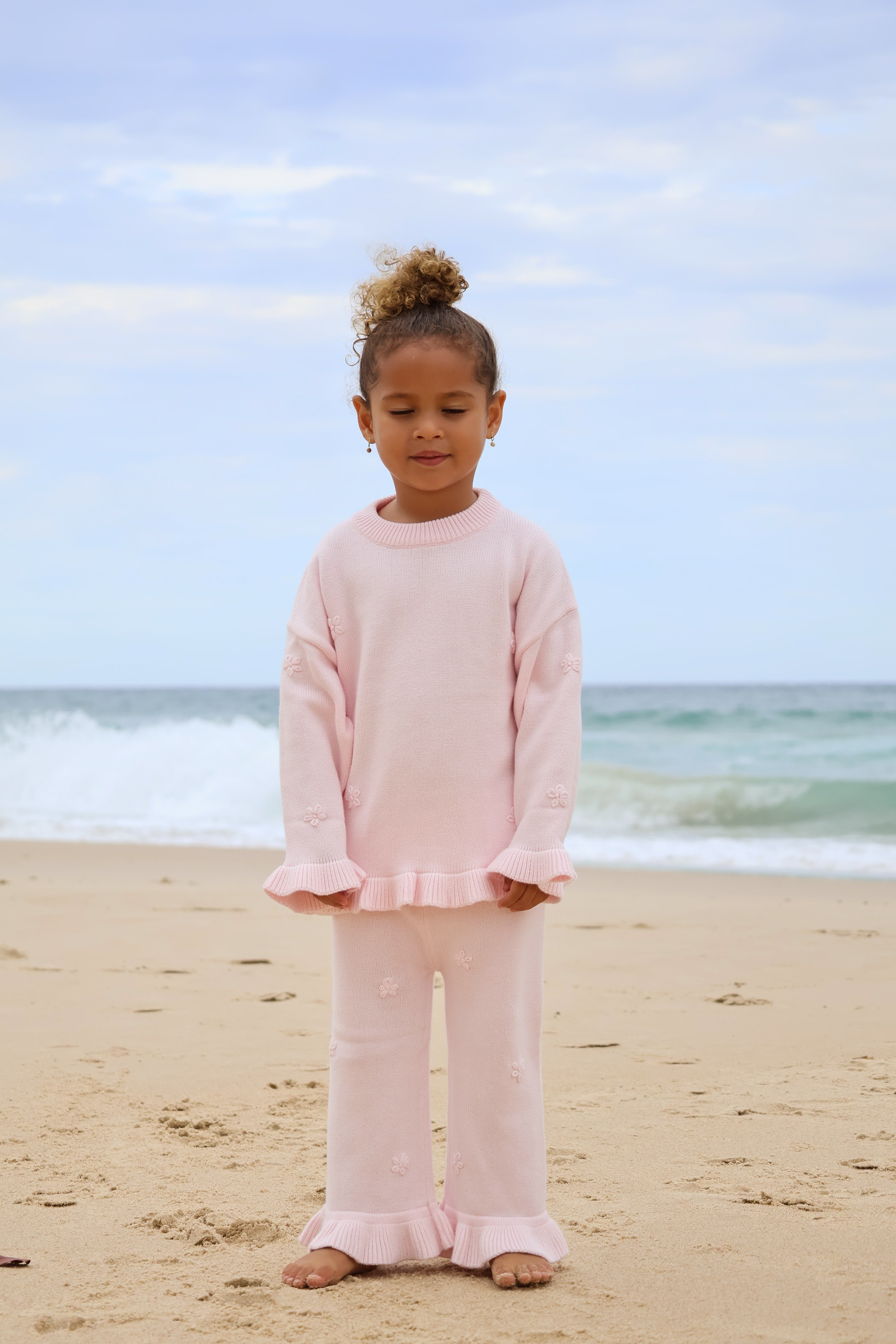 Frill Embroidery Pants | Pink Sky