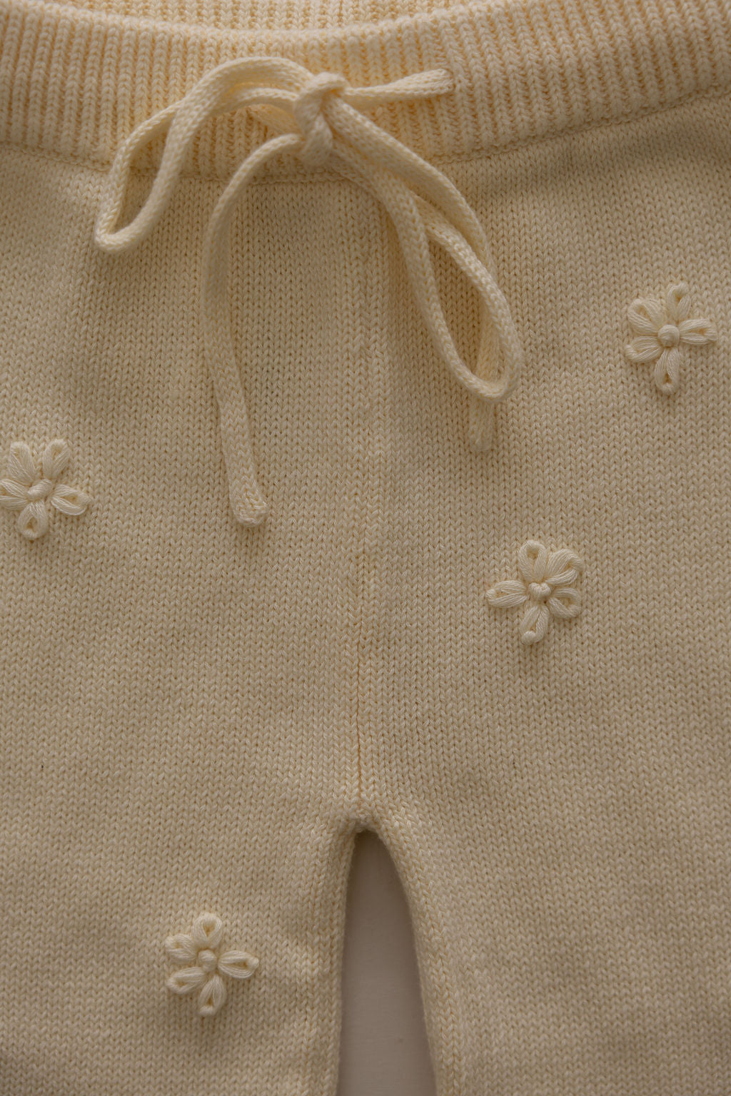 Frill Embroidery Pants | Citrus