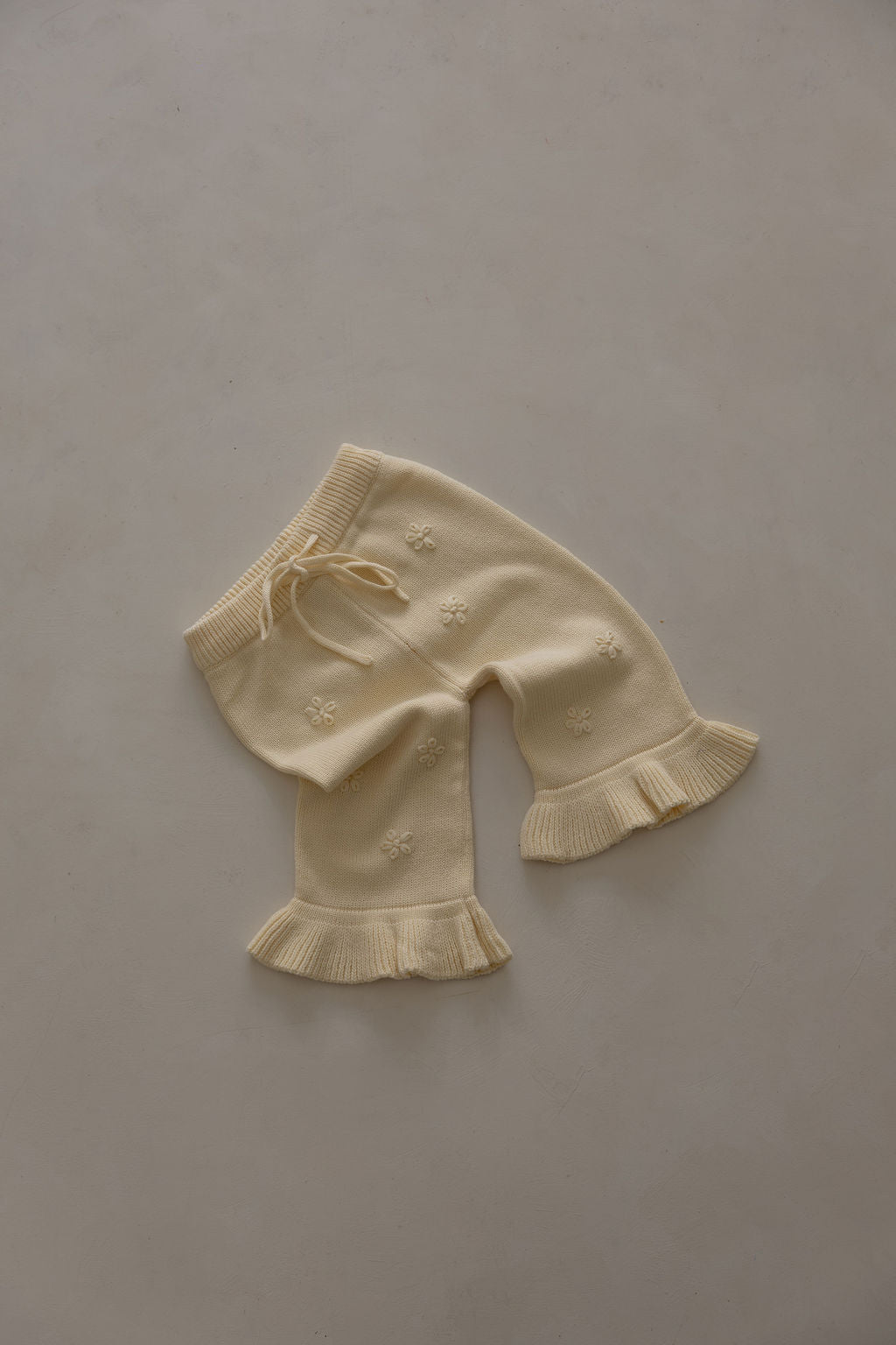 Frill Embroidery Pants | Citrus