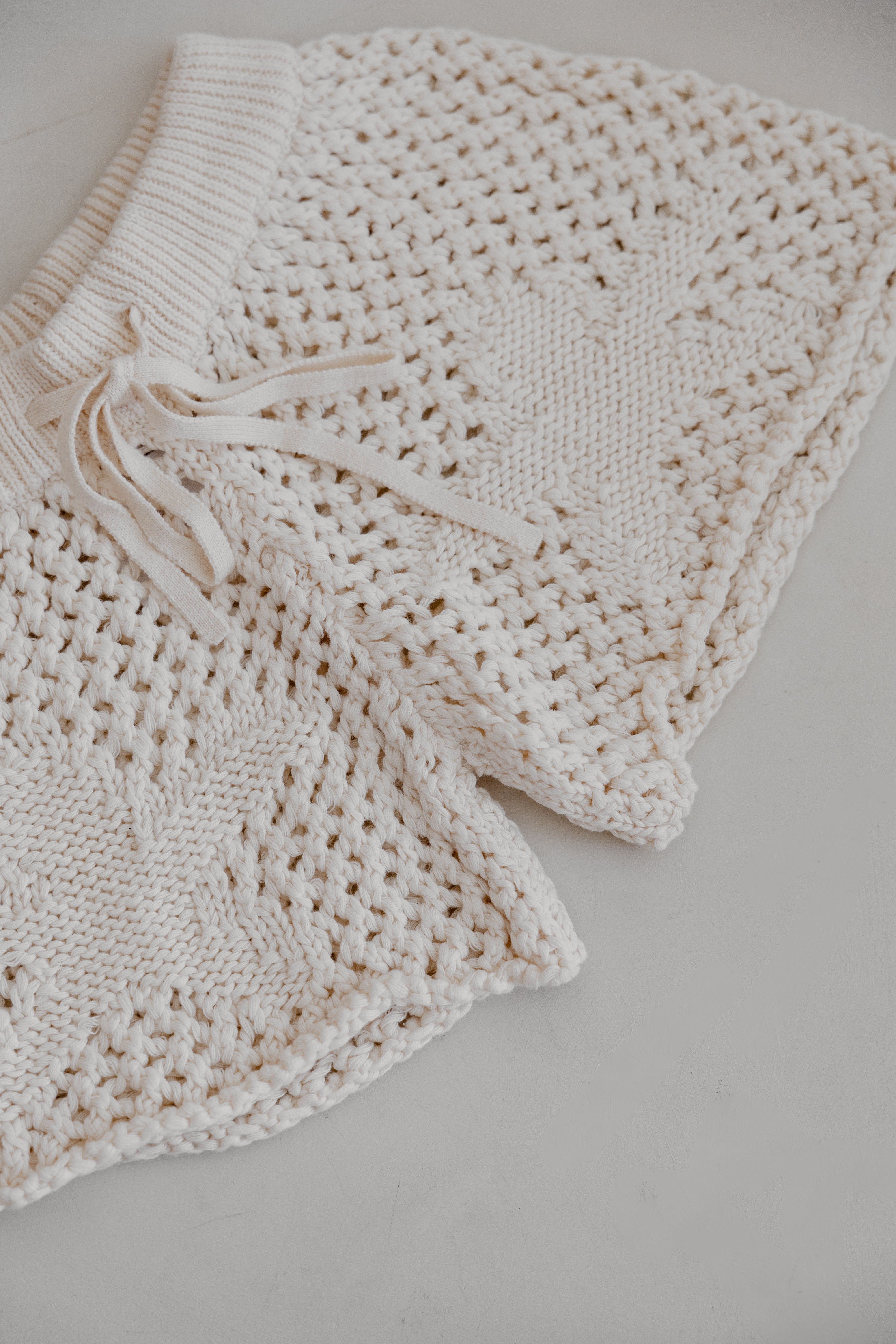 Crochet Sea-Star Shorts | Natural