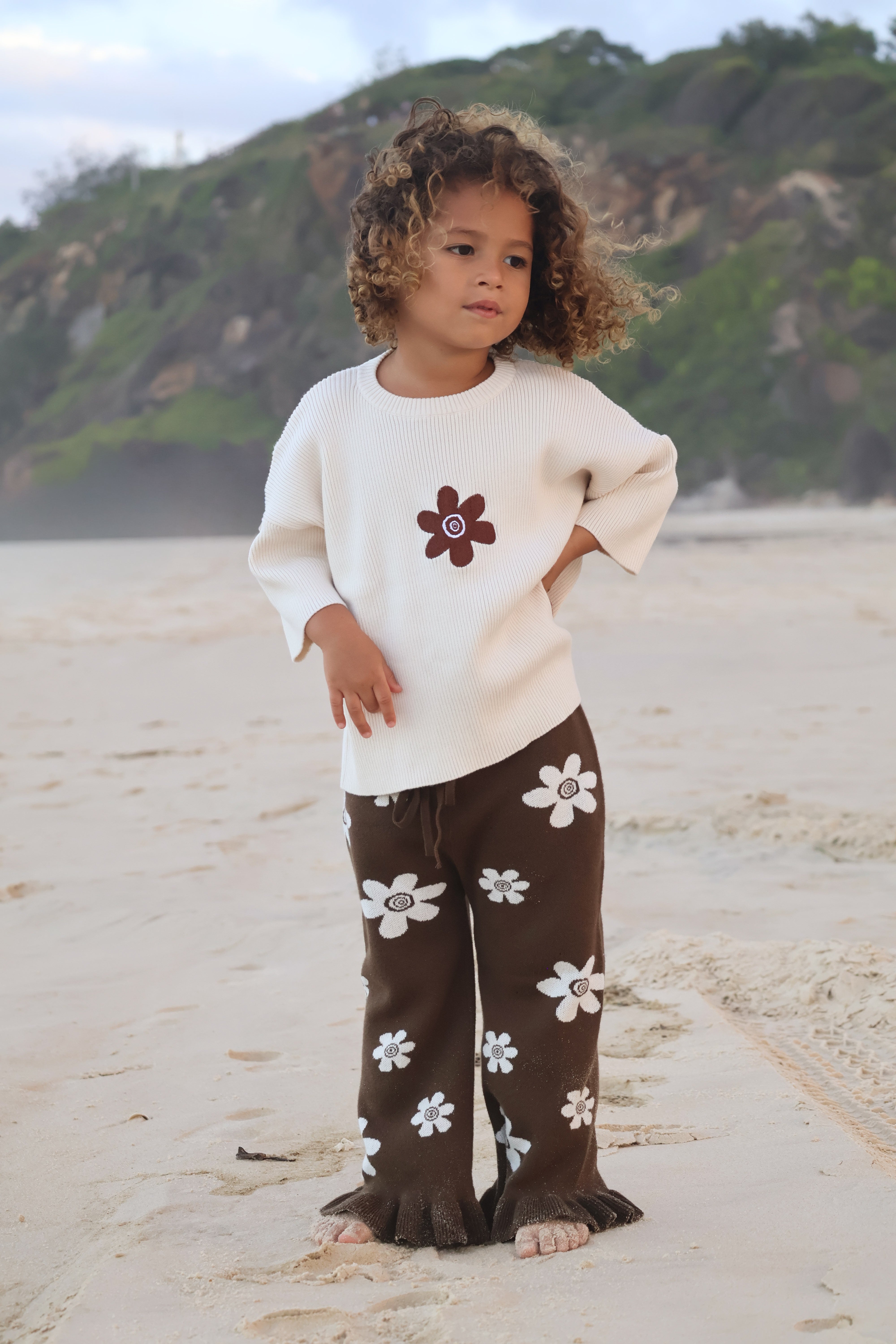 Earth Flower Tee | Salt