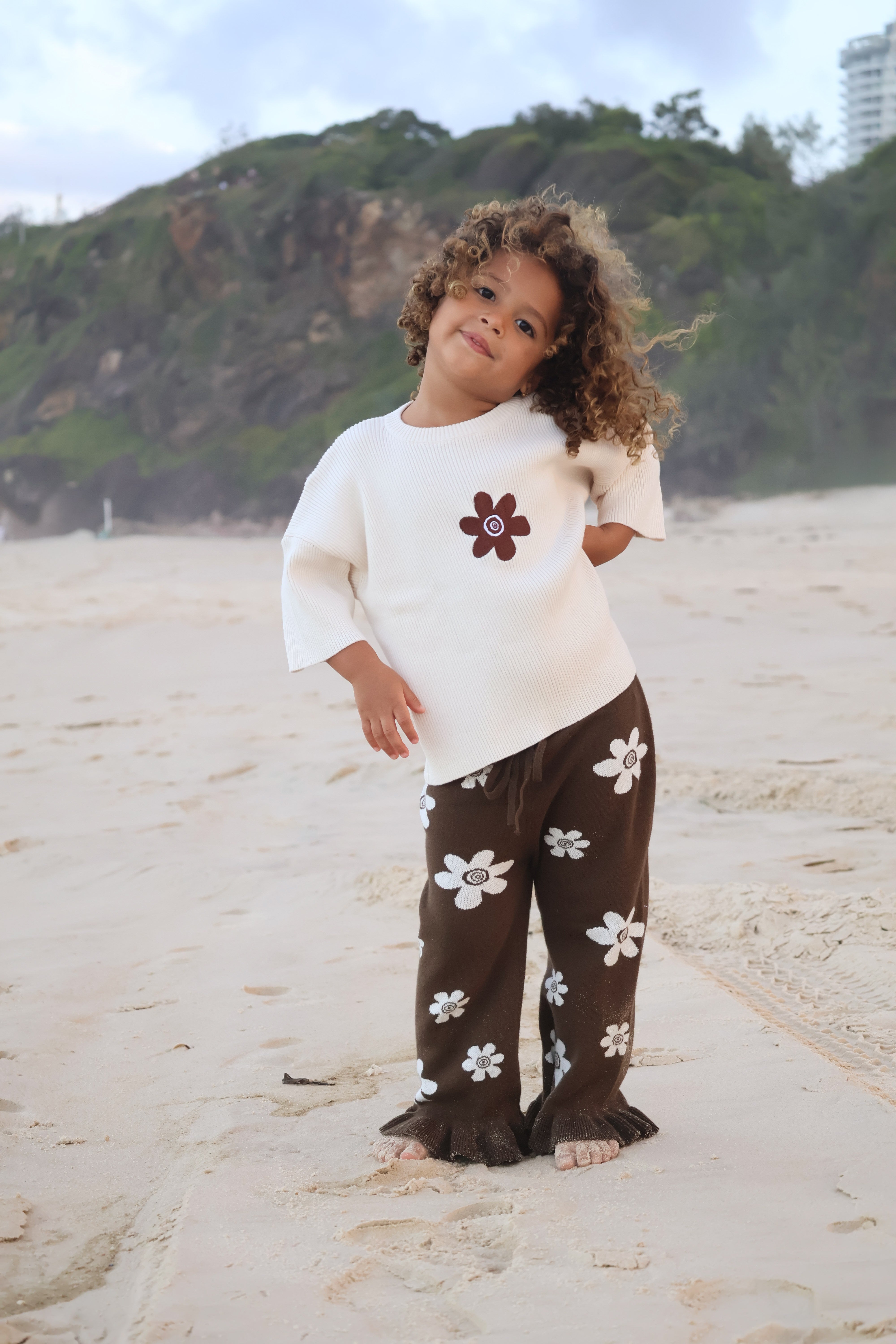 Earth Flower Tee | Salt